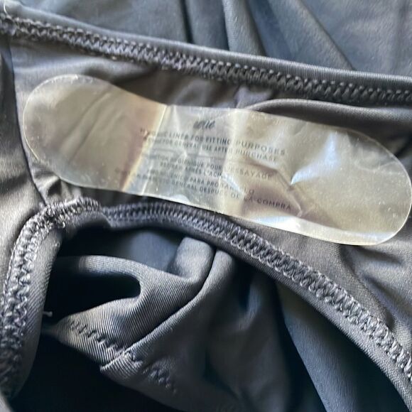 NWOT Aerie Wrap Cut Out One Piece Swimsuit S Long - Picture 6 of 11